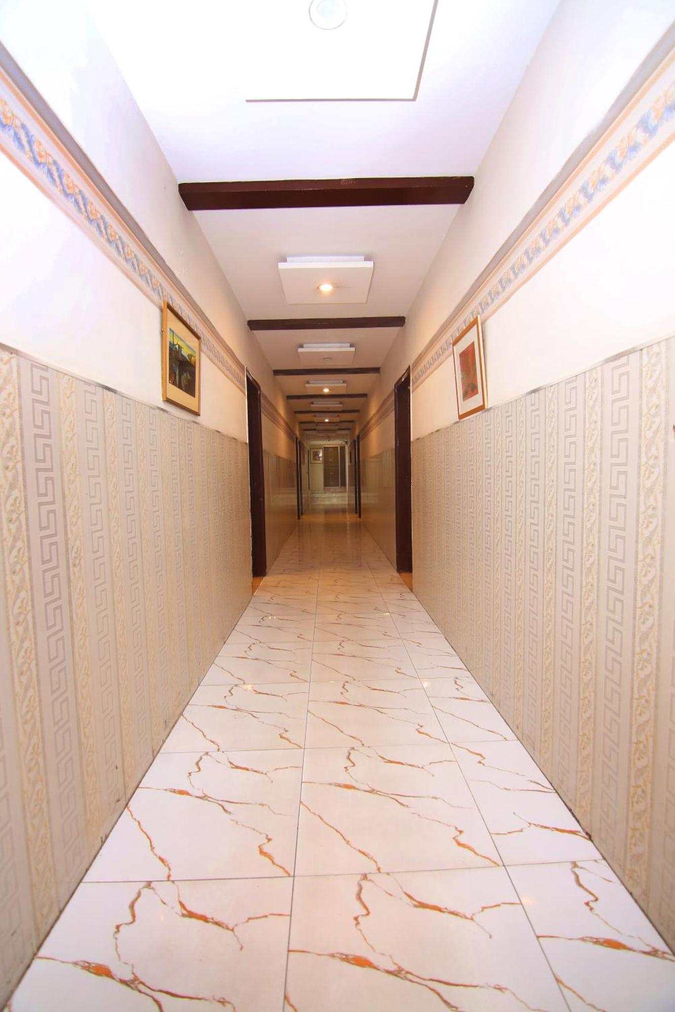 Premier Inn Johar Town Lahore Exterior photo
